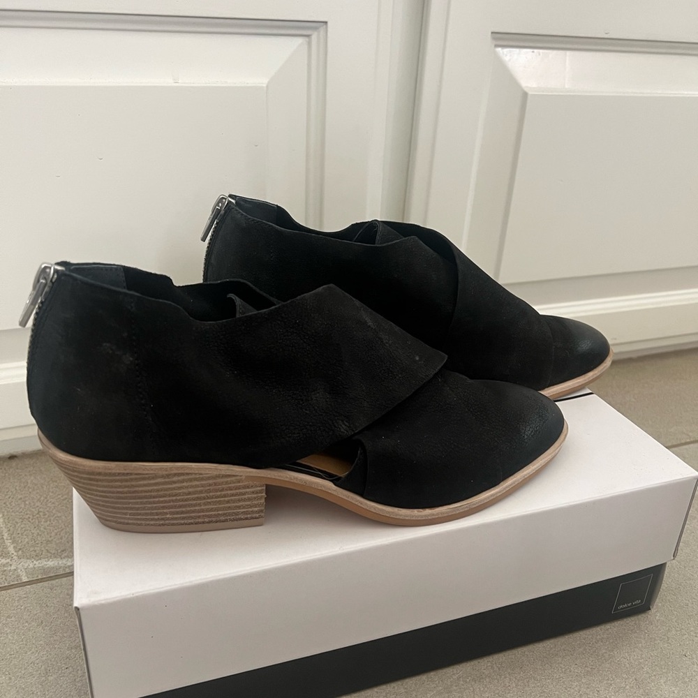 DOLCE VITA Cross Strap Black boot
